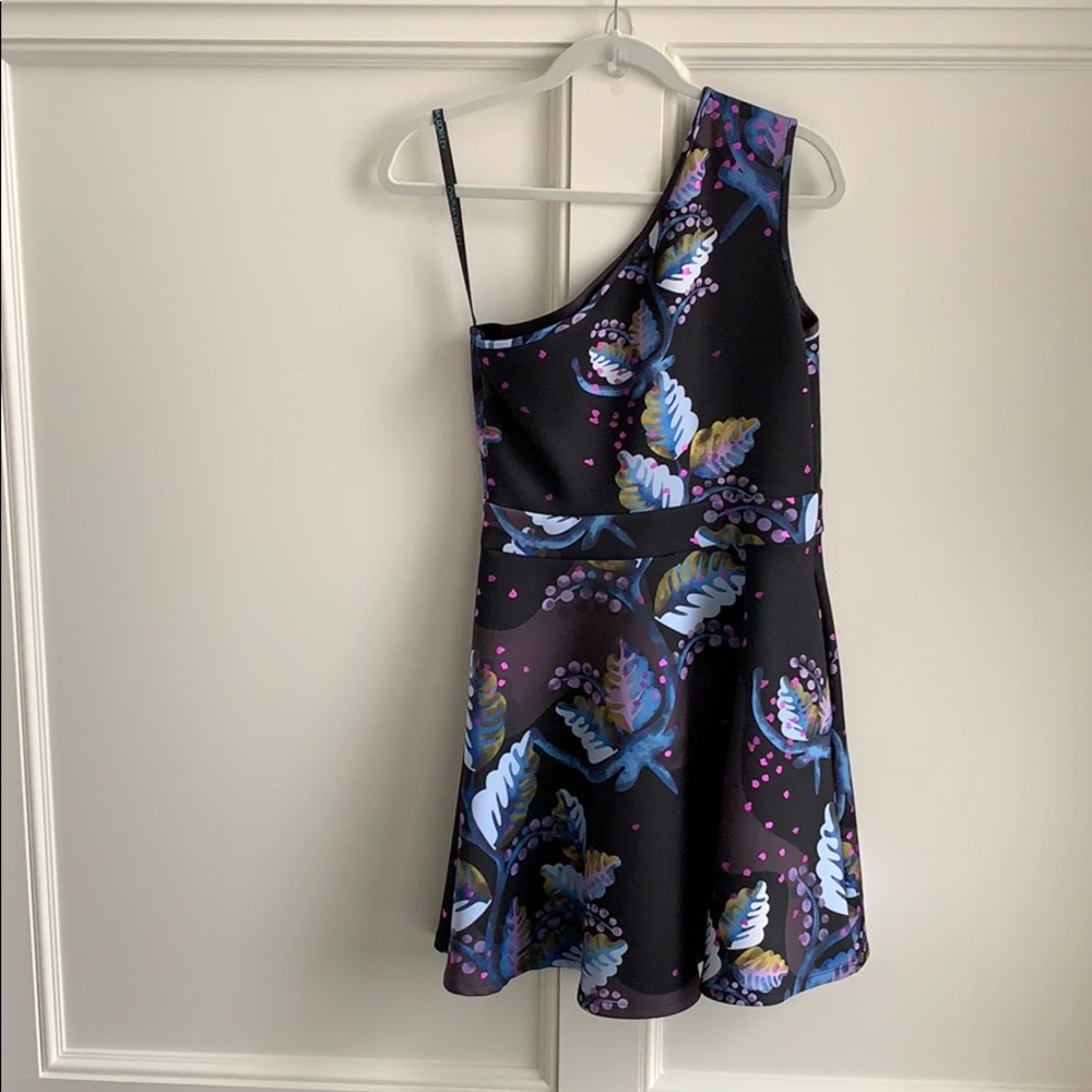 Cynthia Rowley One Shoulder Dress - Picture 2 of 7